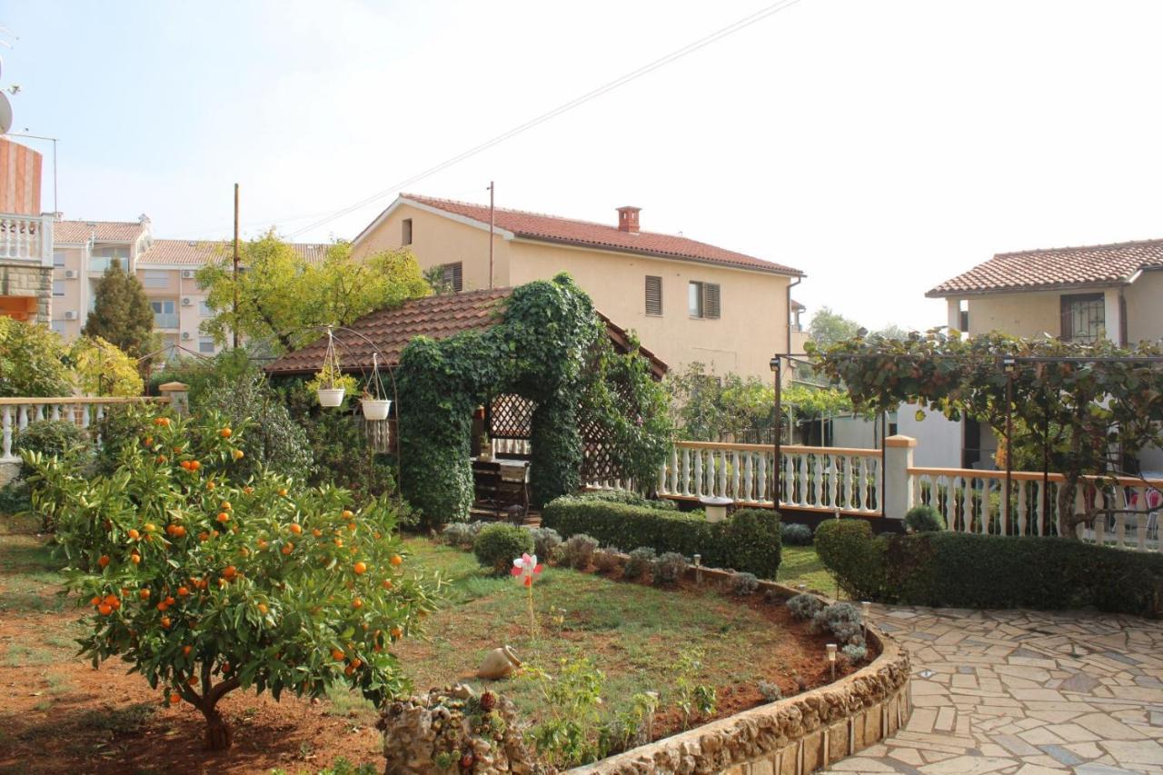 Lily'S Lovely Apartments Fažana Εξωτερικό φωτογραφία
